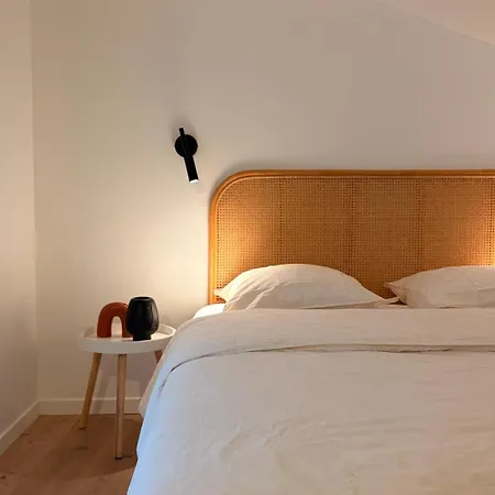 Apartment Maison Entiere Avec 2 , Jardin Et Parking Saint-Bonnet-les-Oules