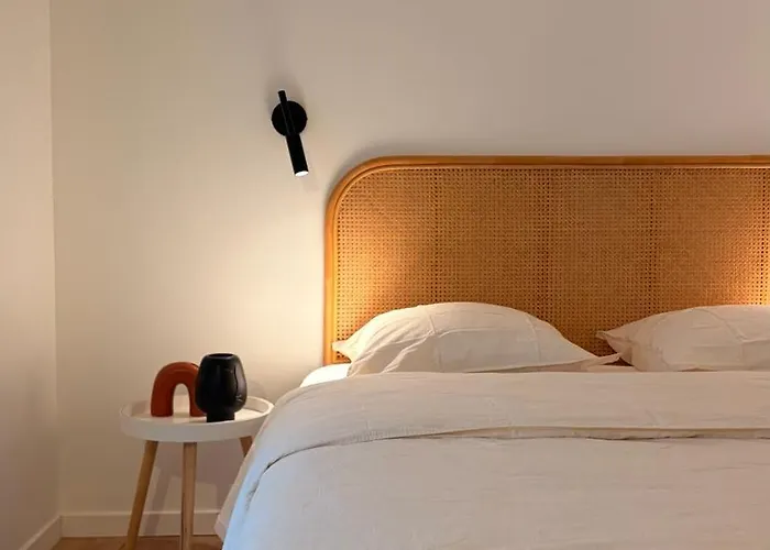 公寓 Maison Entiere Avec 2 , Jardin Et Parking Saint-Bonnet-les-Oules